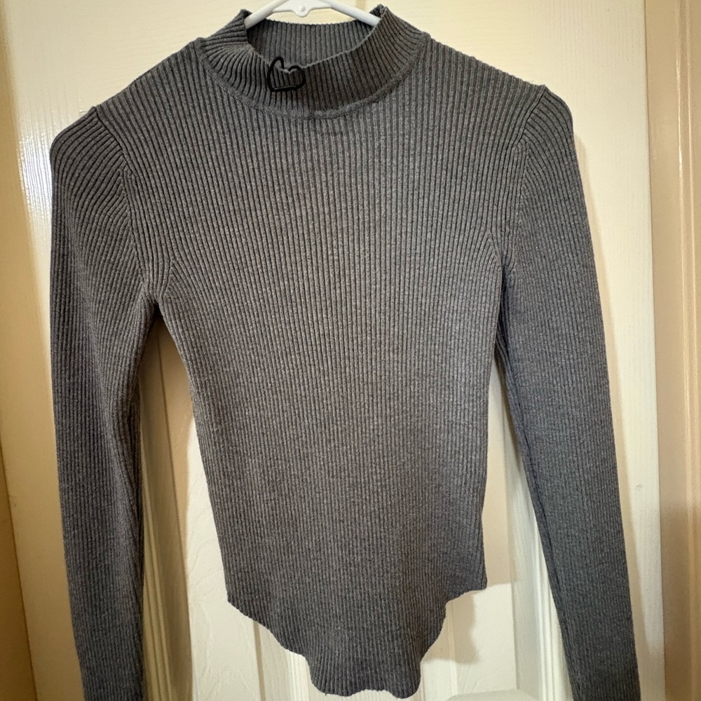 Stradivarius Charcoal Ribbed Long Sleeve Top - Picture 6 of 10